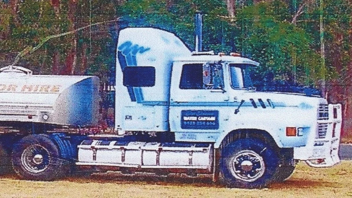 DAWSON+D+Ford+L9000+Tanker+500hp.jpg