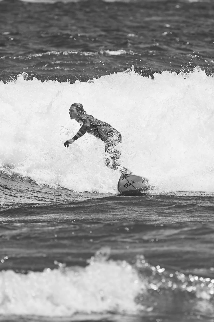 Surf Photography — photograph 46 — © Michaël Gramm