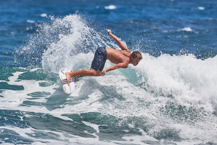Surf Photography — photograph 41 — © Michaël Gramm