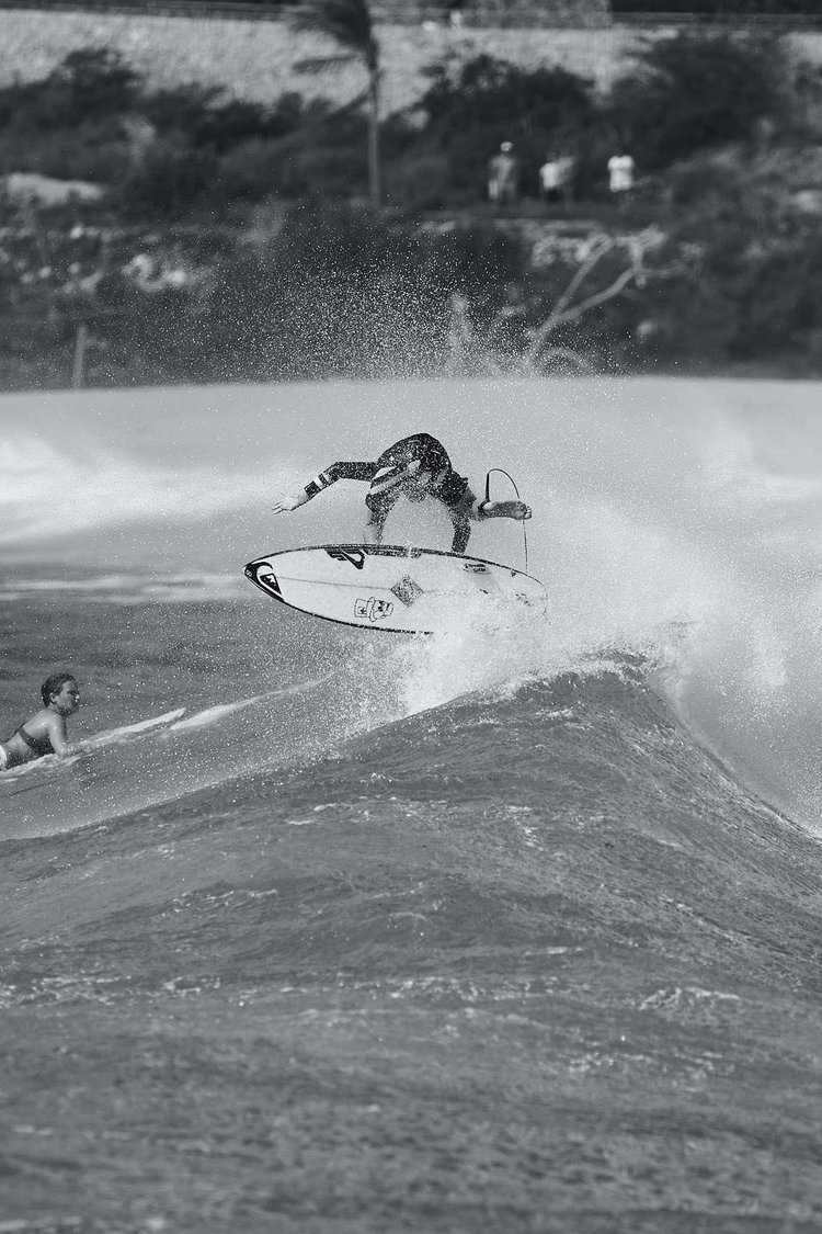 Surf Photography — photograph 13 — © Michaël Gramm