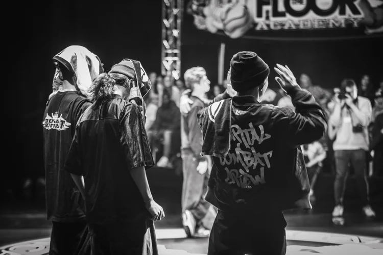 Break the Floor — Breakdance Photography — Michaël Gramm
