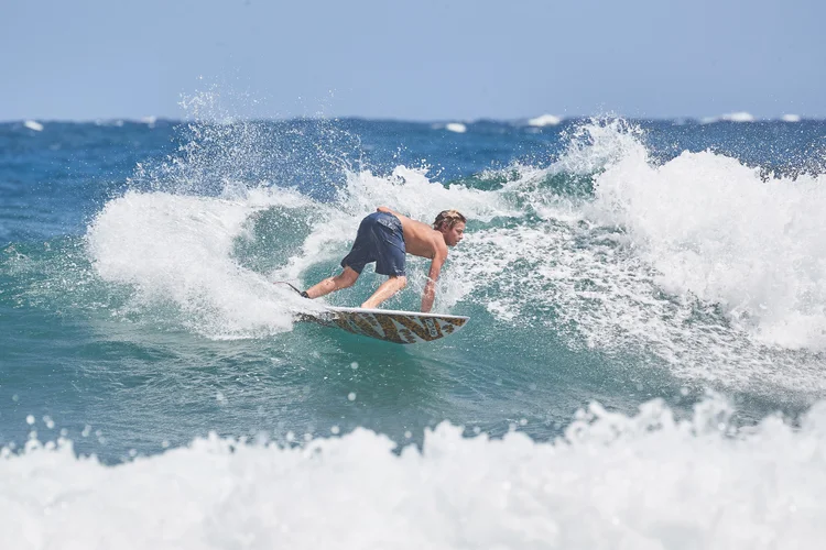 Surf Photography — photograph 50 — © Michaël Gramm
