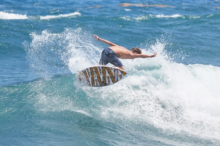Surf Photography — photograph 55 — © Michaël Gramm