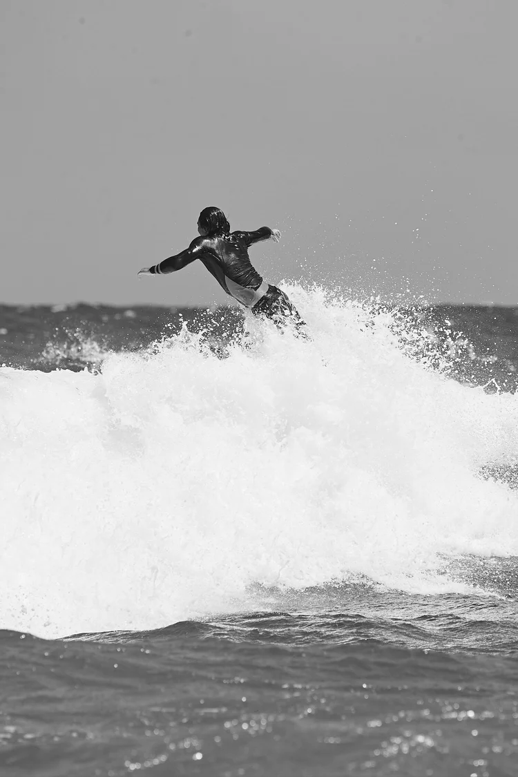 Surf Photography — photograph 51 — © Michaël Gramm