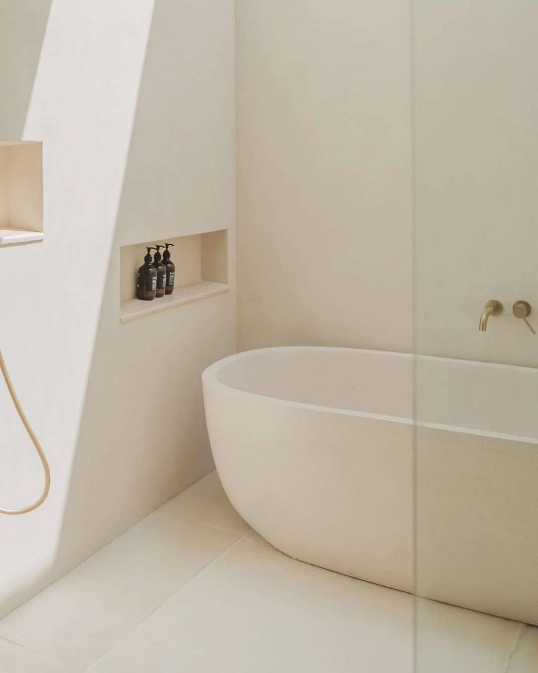 Every space invites you to reset, gently.

www.nisivillas.com
📍@nisivillas

#Nisigram #Nisivillas #LuxuryAccommodation