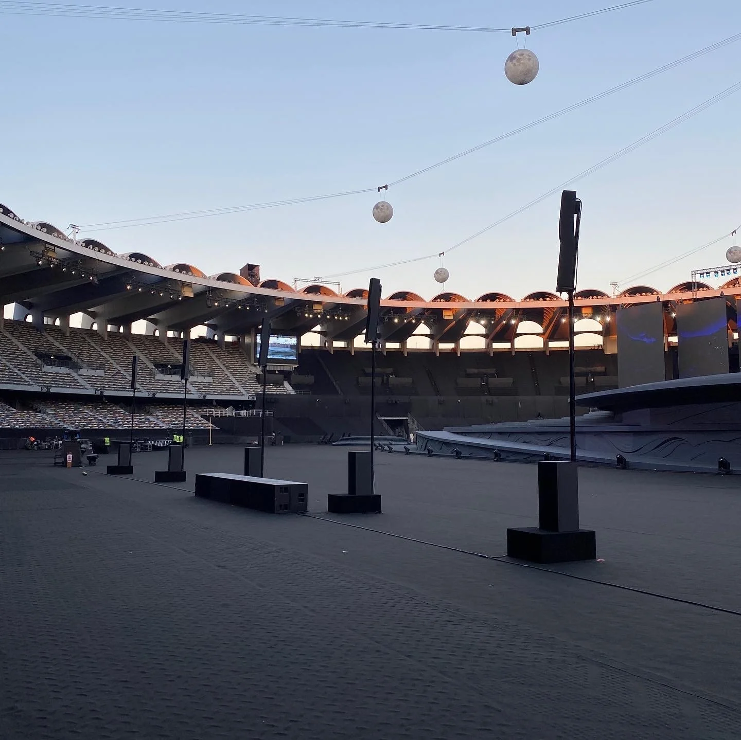 2019_ND_Speaker Stands.JPG