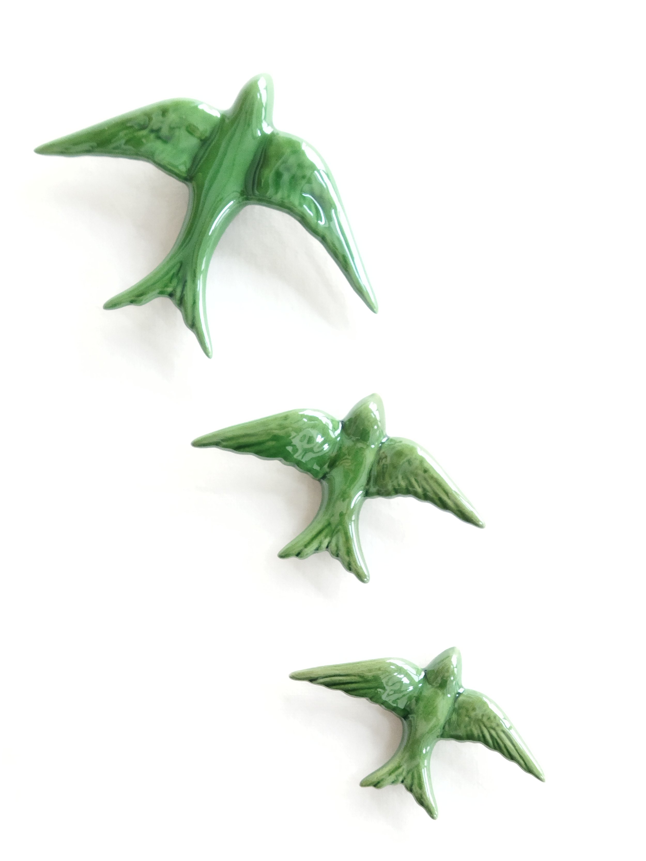 CALIZA_GOLONDRINAS_CERAMICA_VERDE_HANDMADE.jpeg