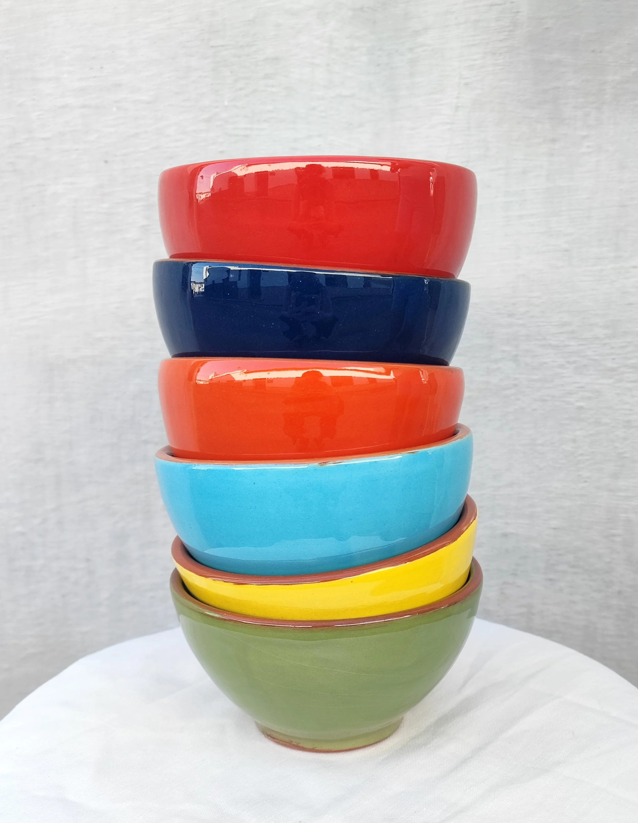 CALIZA_CUENCO_COLOR_BARRO_ROJO_HANDMADE.jpg