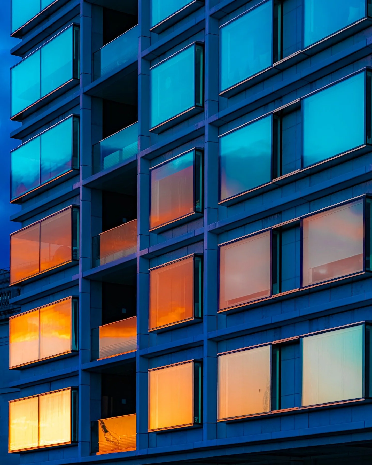 London at Sunset, near Tower of London.