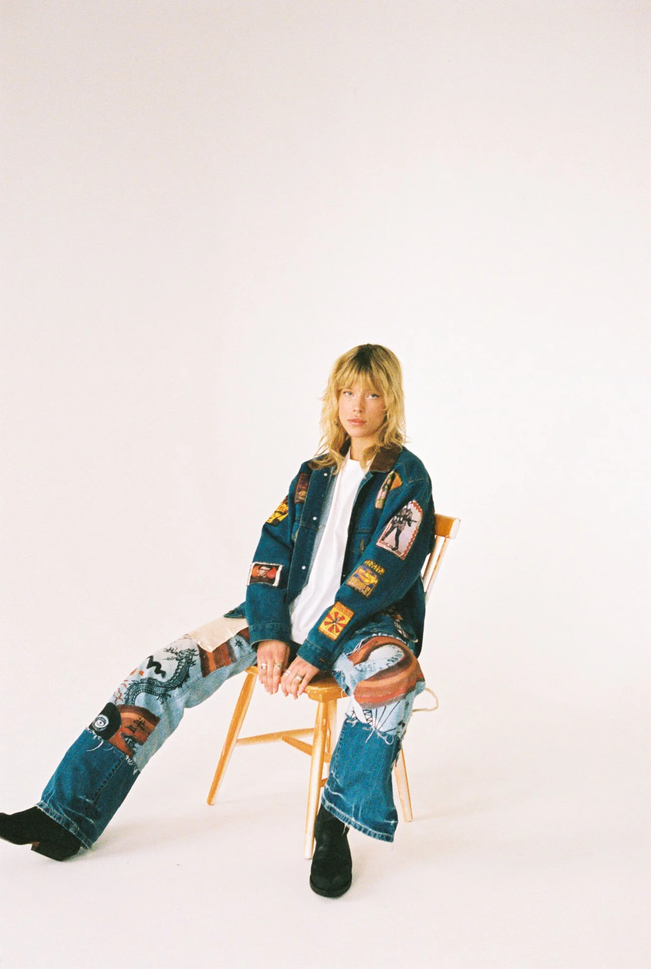 R1-02467-0013.jpg