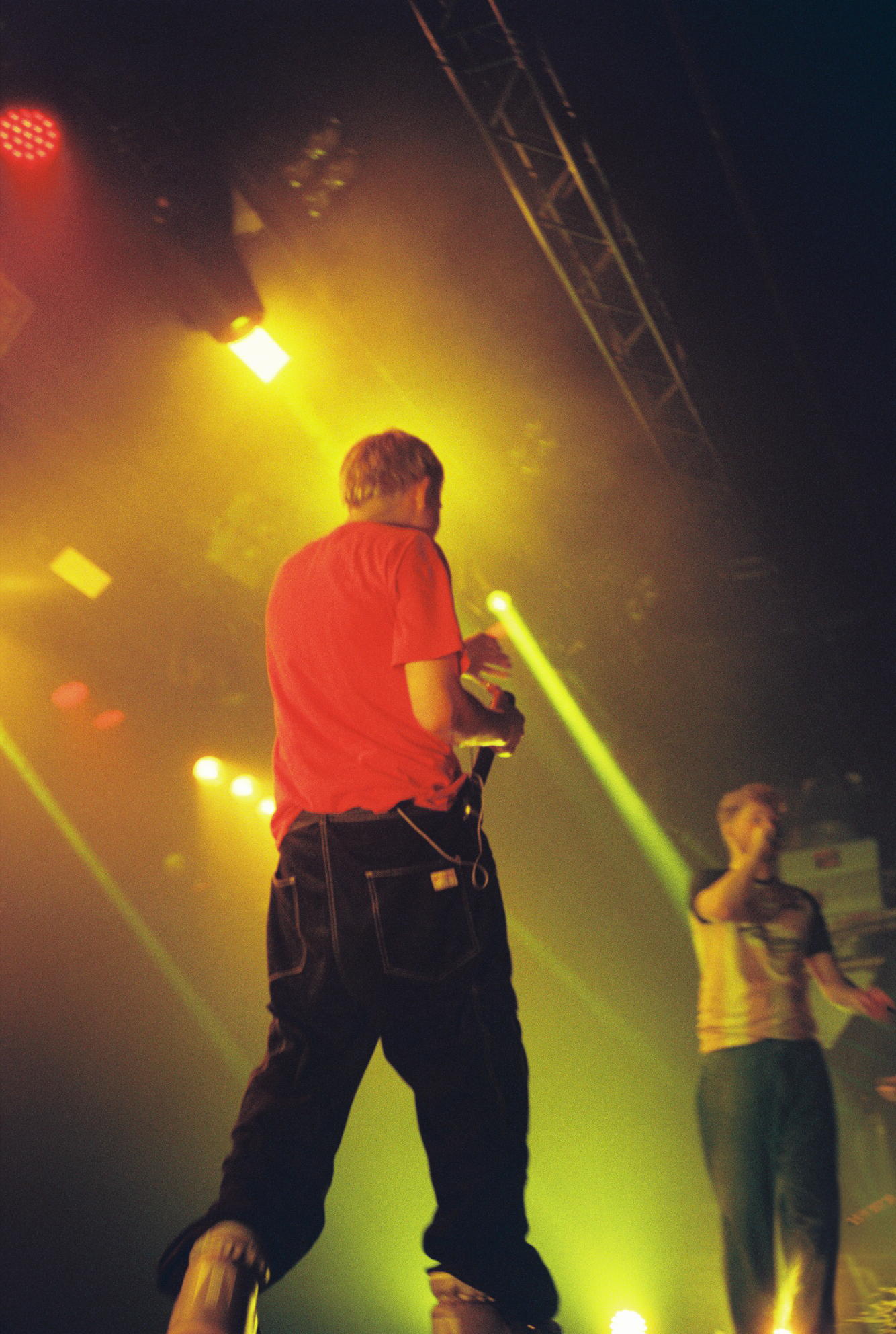 R1-02275-014A.PNG