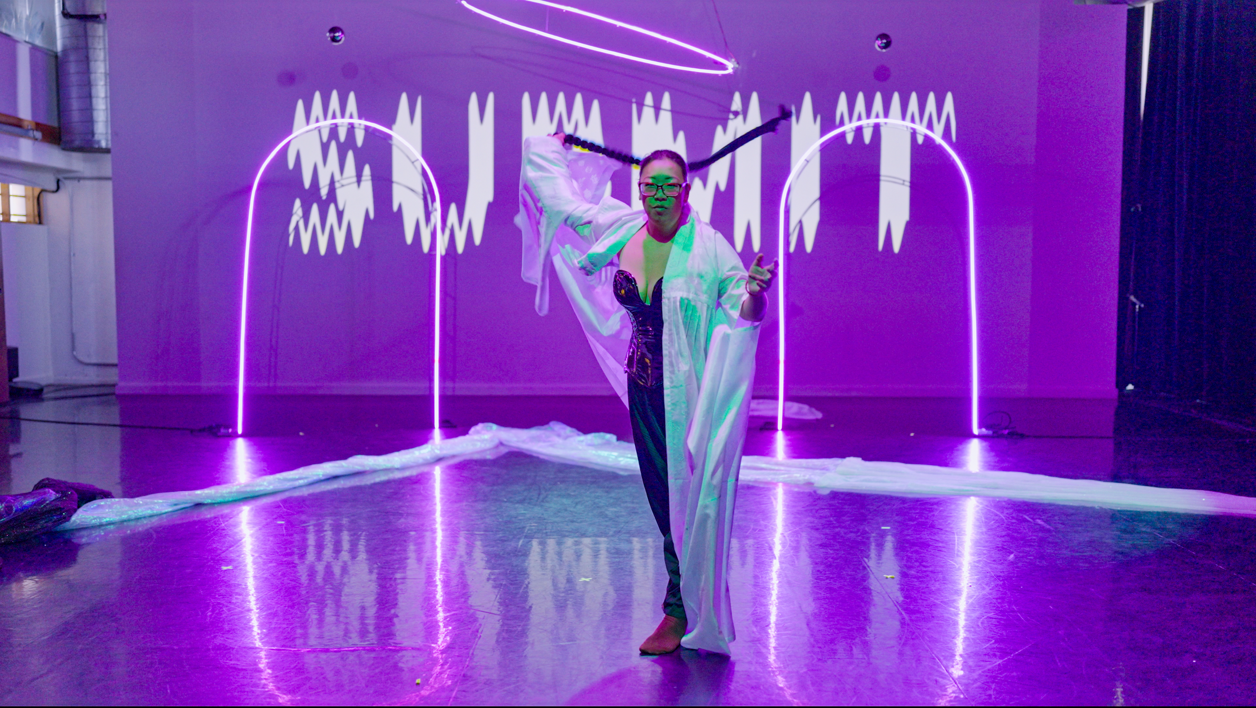 Act 1: Mago Performed by Mudang Jenn Kim Photo Credit: Alejandro Jimenez