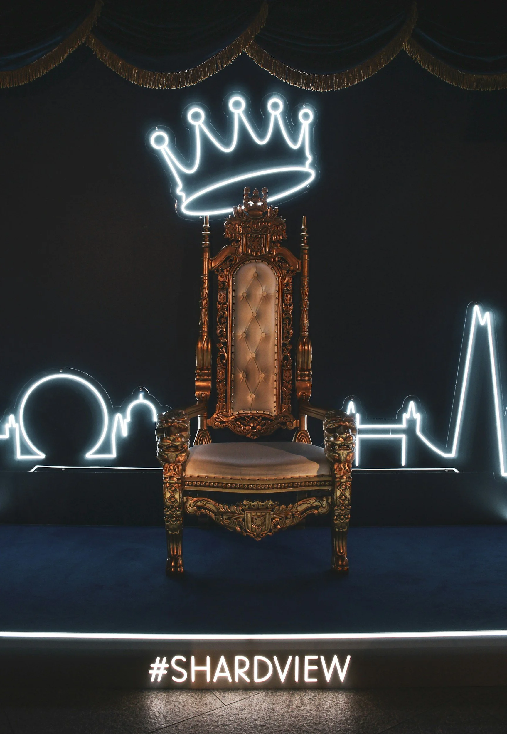 The Hidden Cost of Putting People on a Pedestal in Relationships
