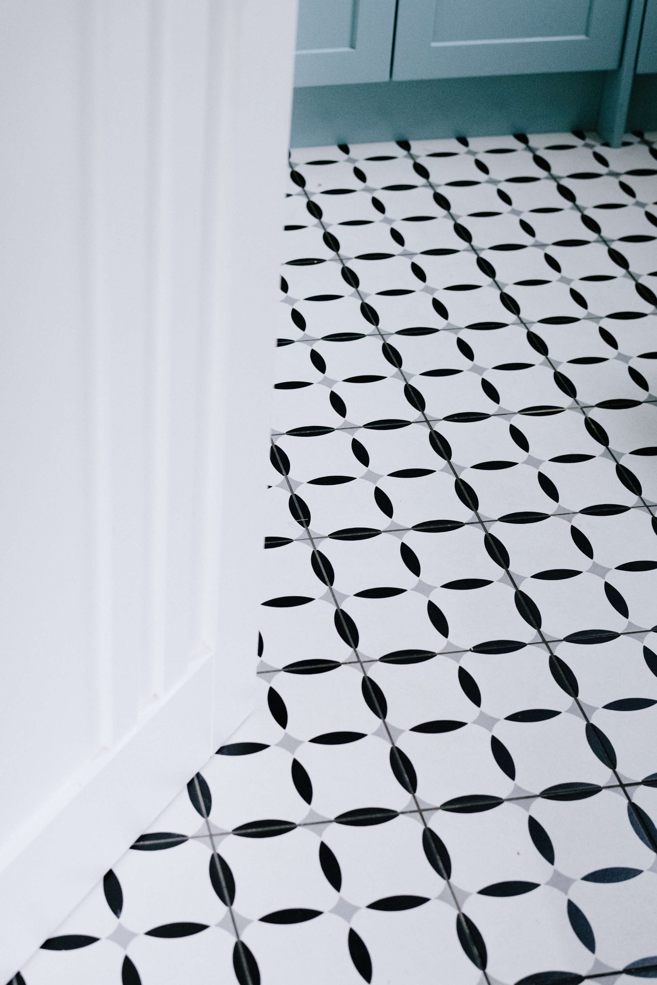 Interior Designer Case Study - Art deco laundry styling patterned floor tile