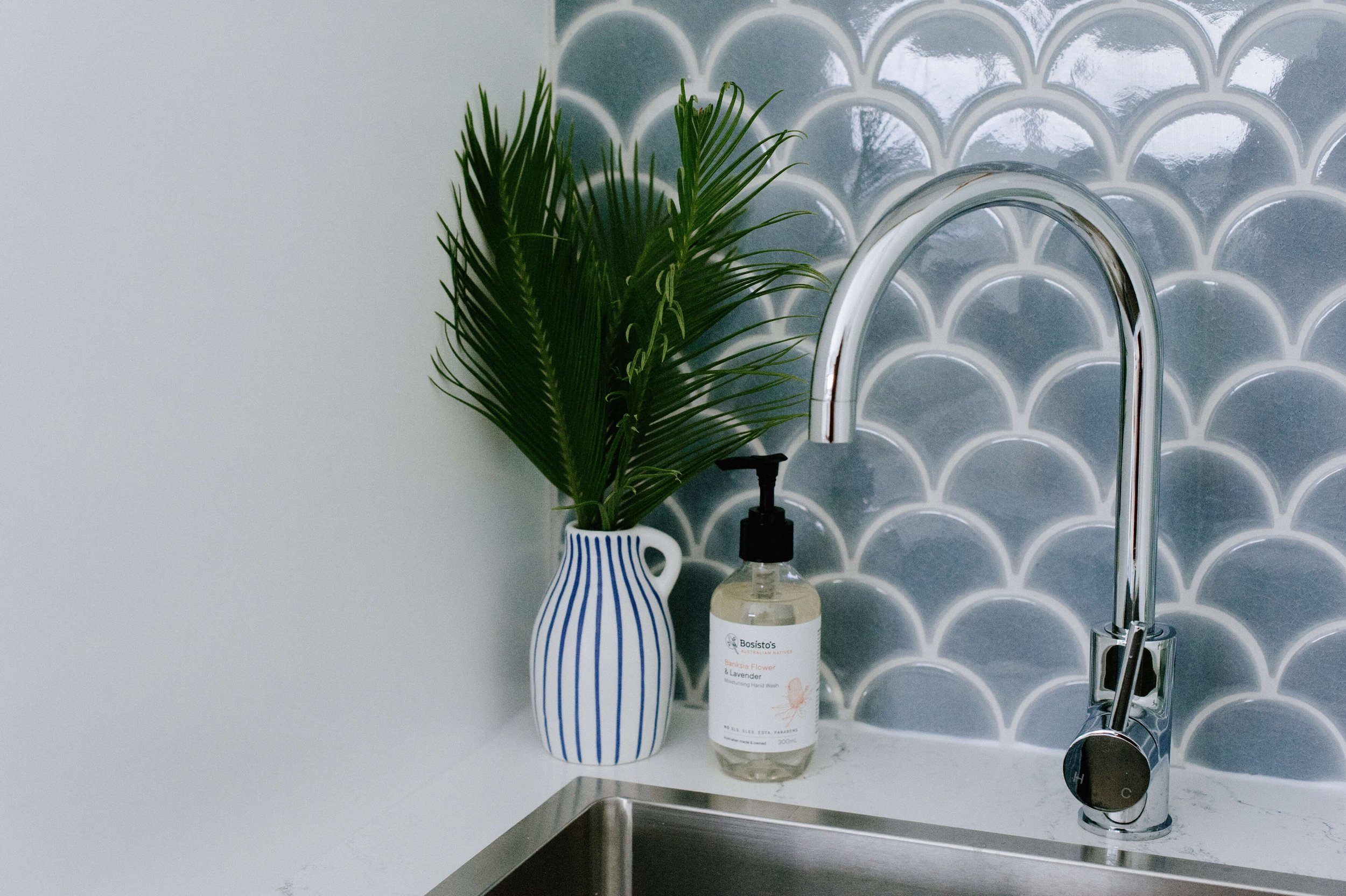 Colour Consulting Hamptons laundry fish scale tile