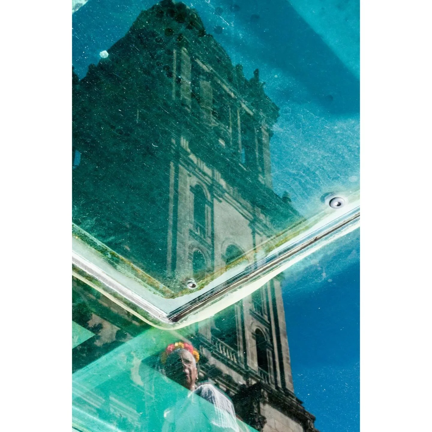 Reflections at Plaza de La Constitucion. 
.
.
.
#cdmxphotography 
#abstractphotography 
#sonyrx100