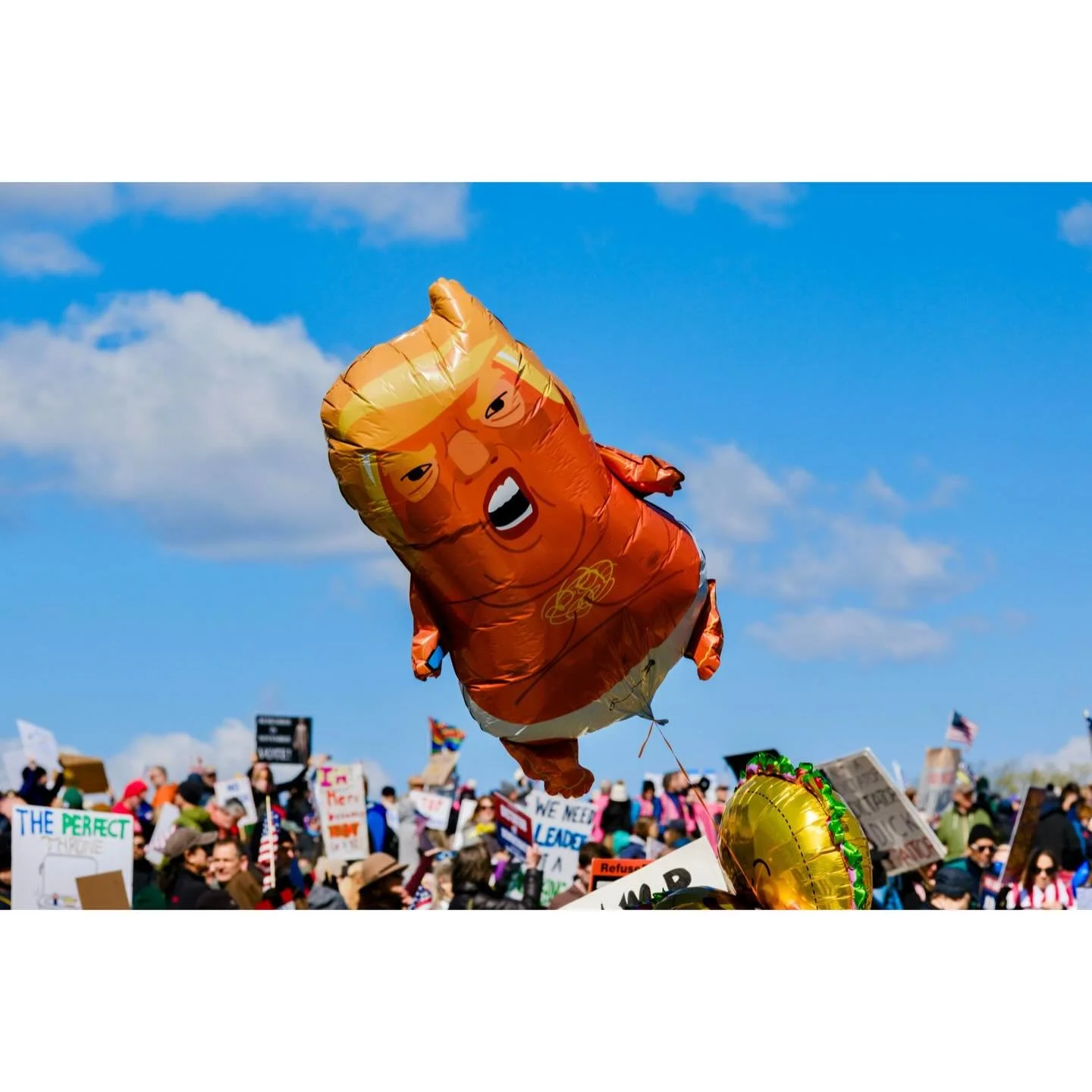 Another successful No Kings rally in DC Saturday.
.
.
.
#nokings
#indivisible
#fdt
#dcstreetphotography 
#fujixseries