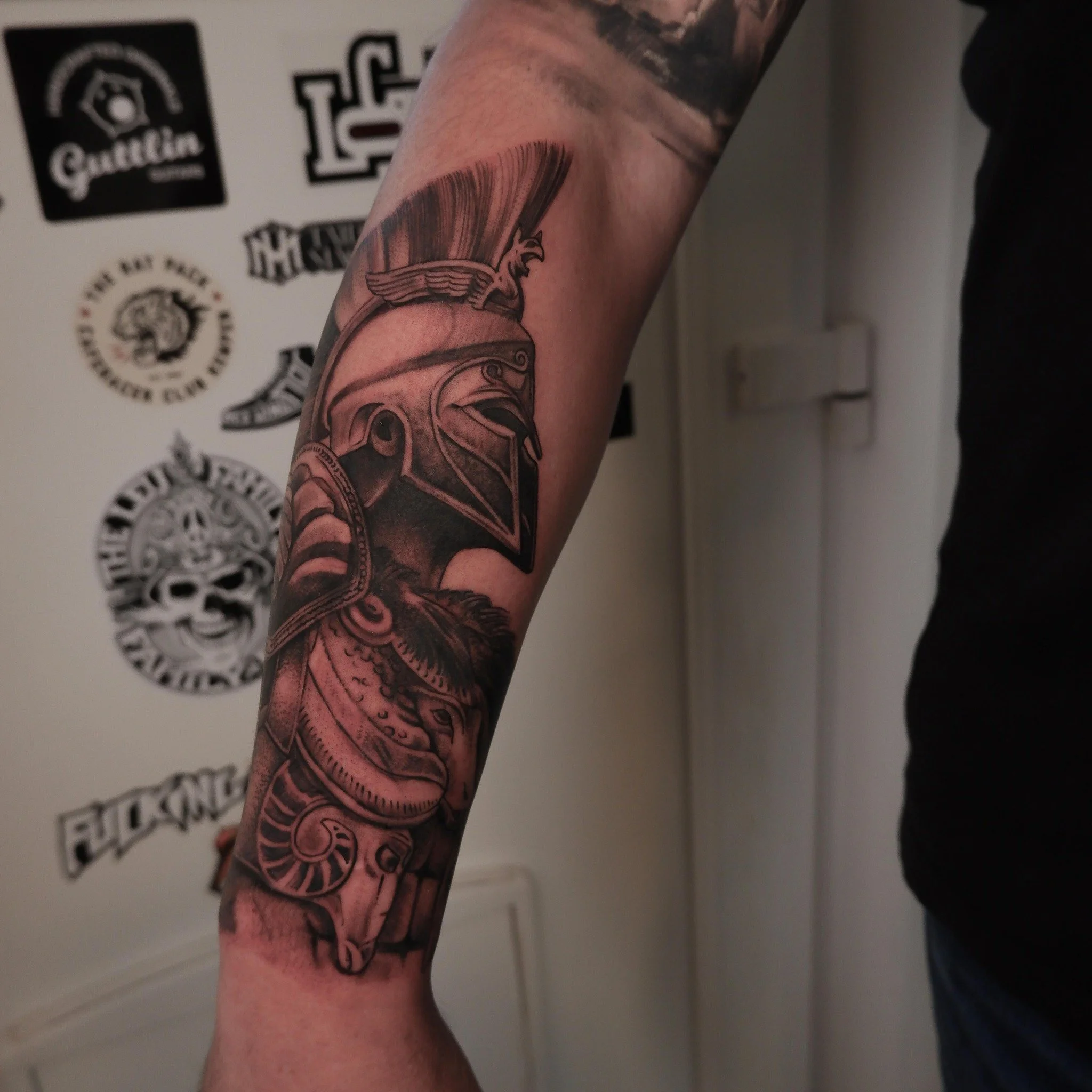 Spartan.

Bookings and info
mail naar: info@lowdowntattoos.com
&deg;
&deg;
&deg;
&deg;
&deg;
#spartan#blackandgreytattoo #tattoo #tattoos #blackandgrey #ink #tattooartist #inked #art #tattooed #bodyart #inkedup #tattooer #samodb #samopdebeeck #lowdow