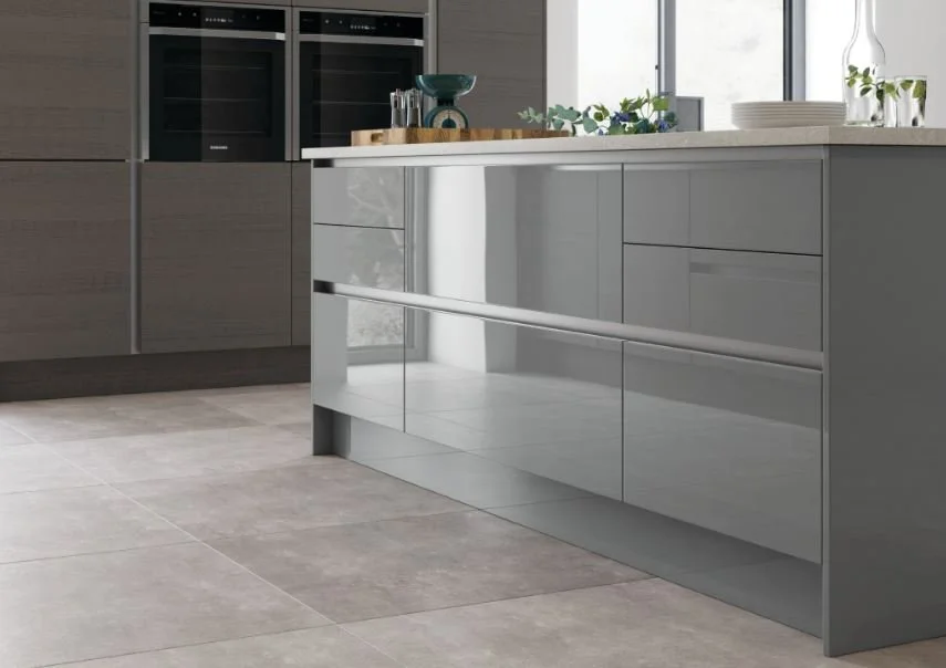 Zola Gloss Dust Grey and Tavola Carbon 3.JPG