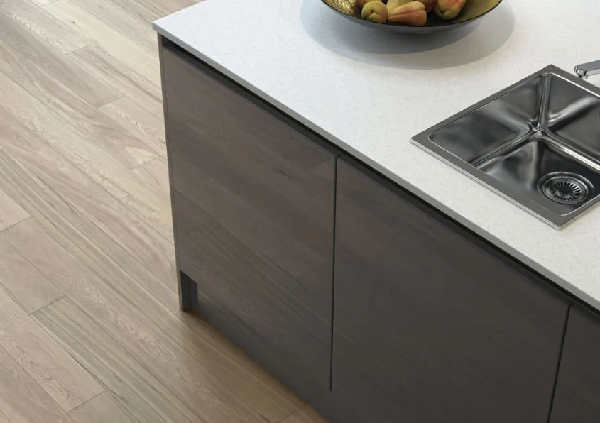 Strada Gloss Graphite and Porcelain 2.JPG