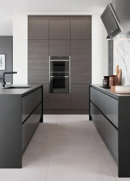 Zola Gloss Dust Grey and Tavola Carbon 6.JPG