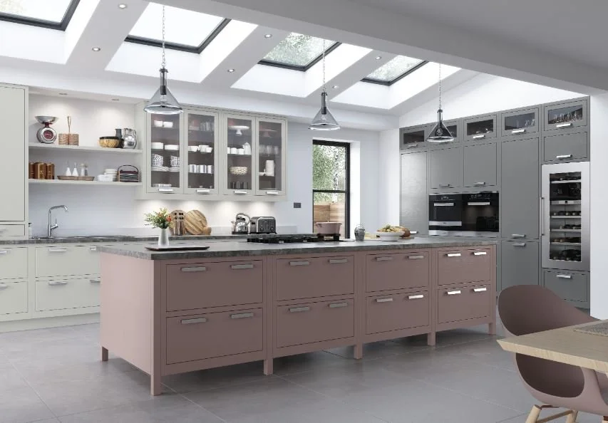 Aurora_Light Grey…age Pink.JPG