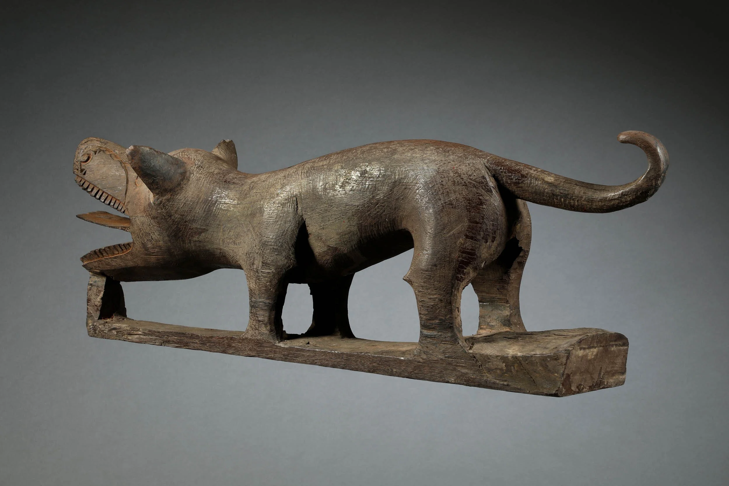 4098-statue-d.jpg