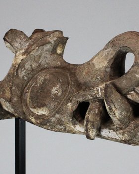 #3930: Borneo - Roof Beam Finial
