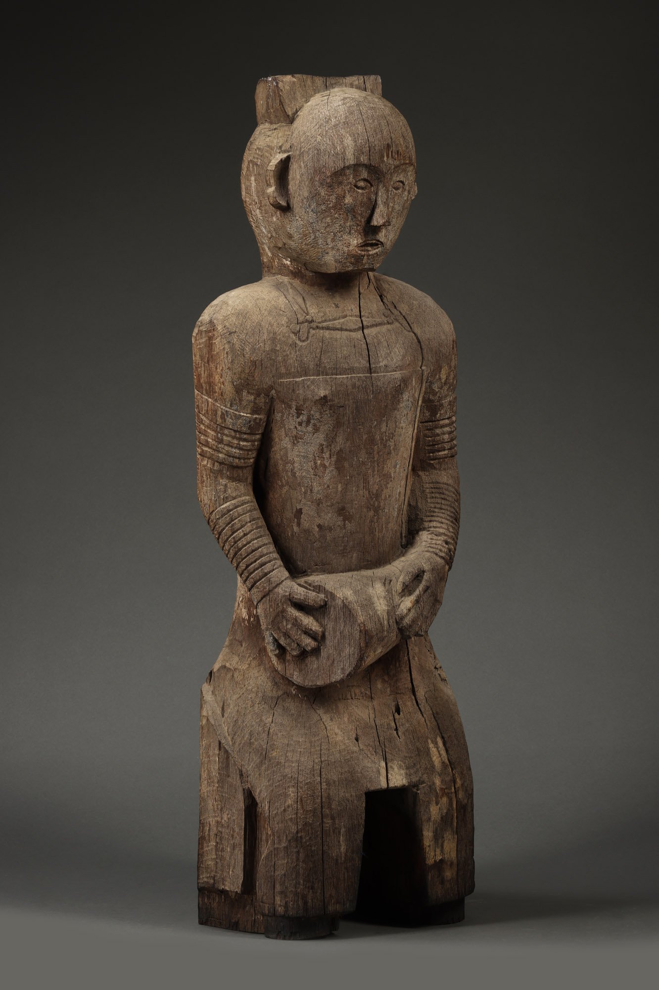 brds4-statue-b.jpg