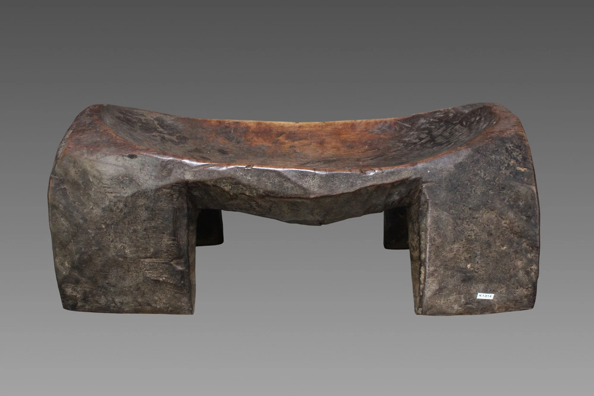 kp2m6-headrest-a.JPG