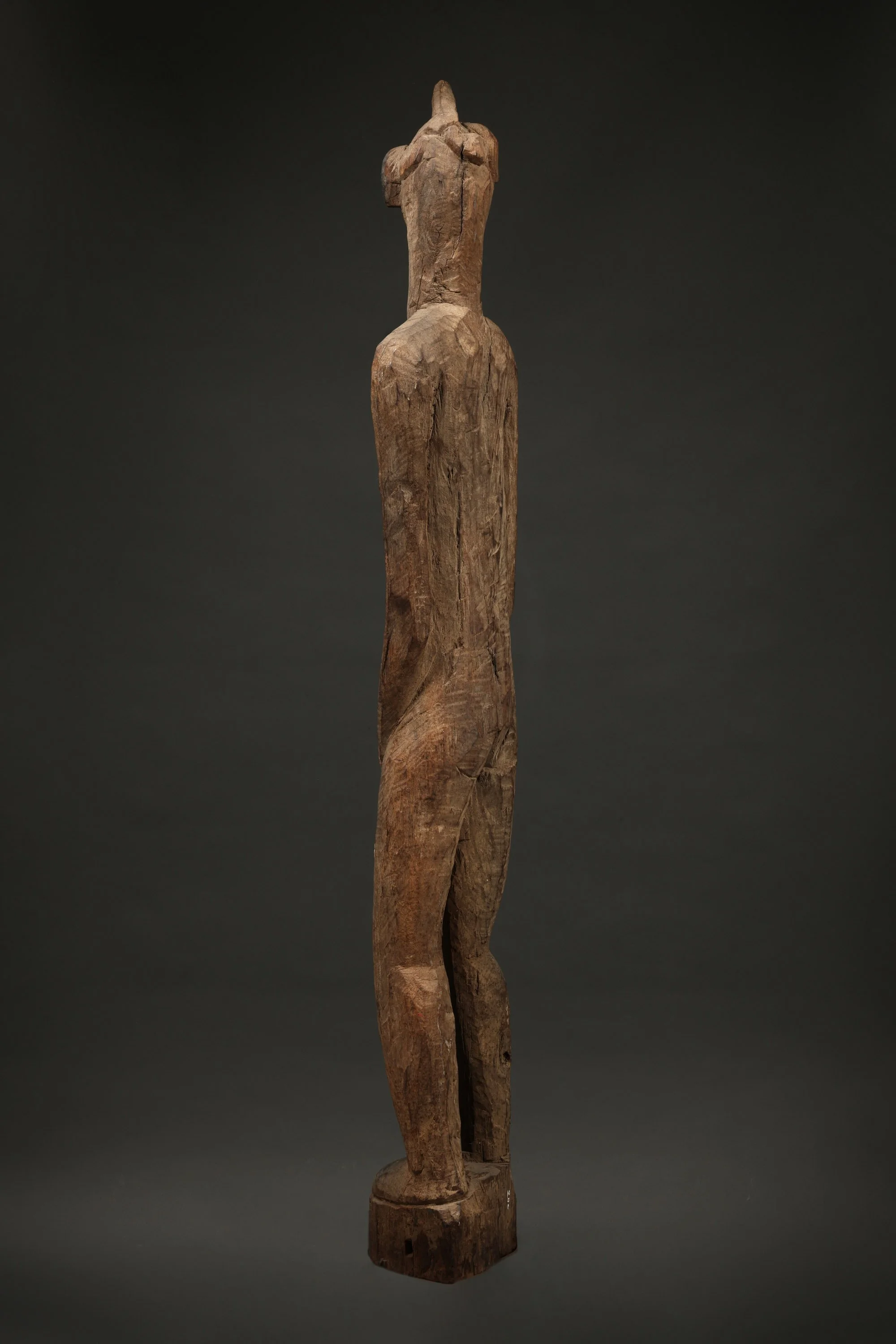 brds3-statue-f.jpg