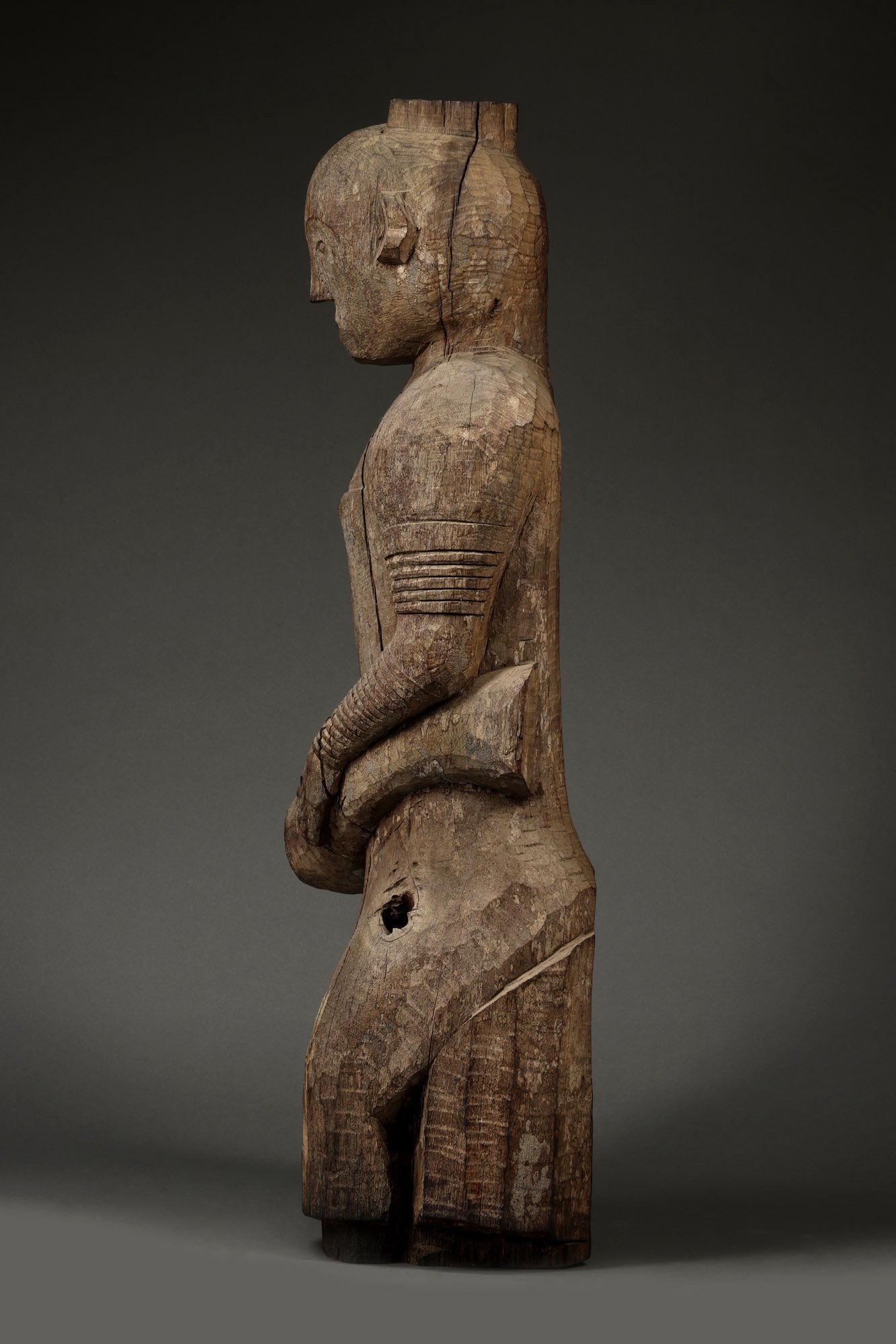 brds4-statue-g.jpg