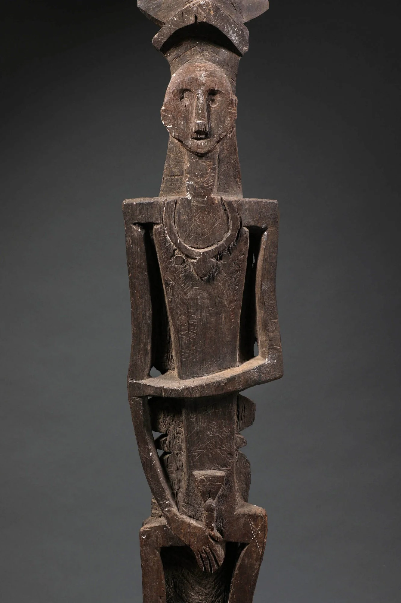 djz1-statue-g.jpg