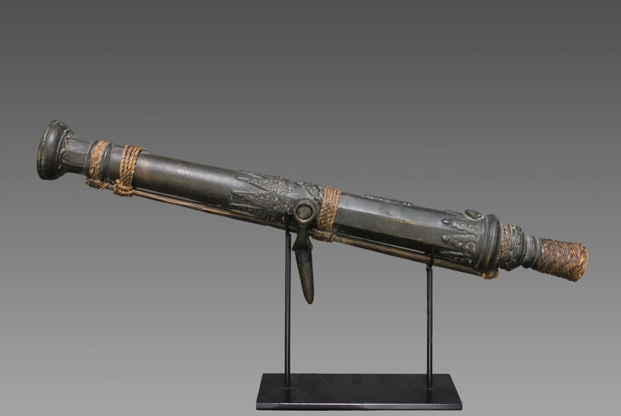 kp2m16-cannon-a.JPG