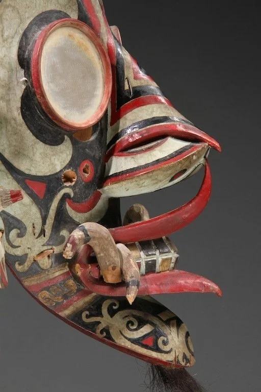 131-mask-b.jpg