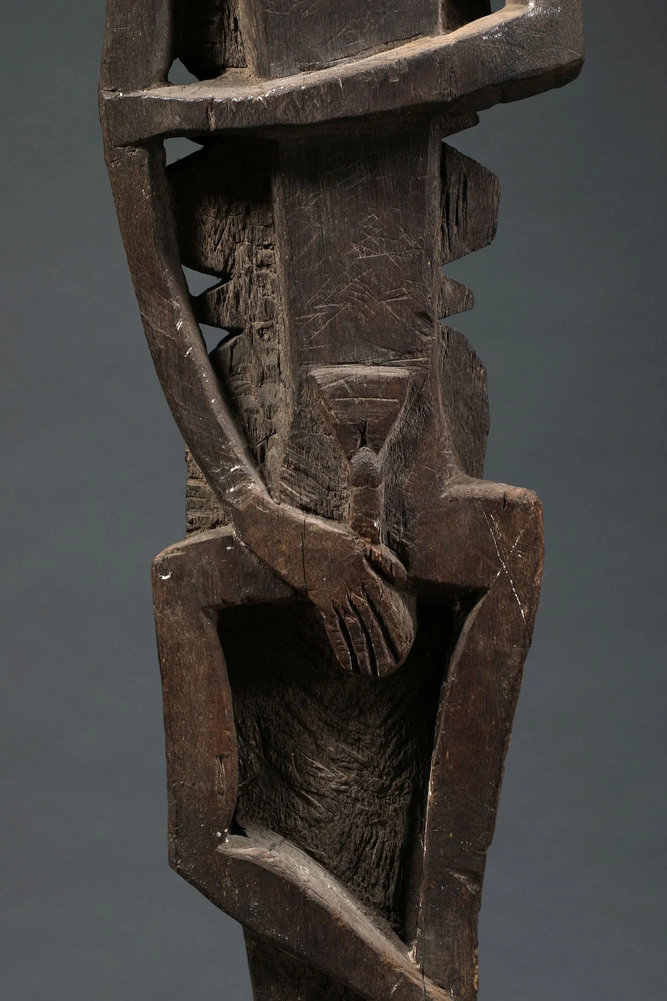 djz1-statue-q.jpg