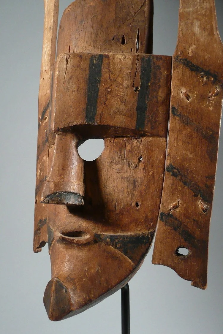 1537-mask-g.jpg