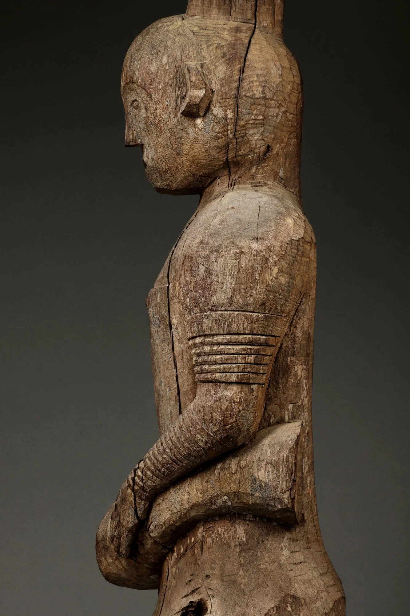 brds4-statue-k.jpg