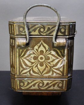 #fdmb2: Mindanao - Betel Nut Container