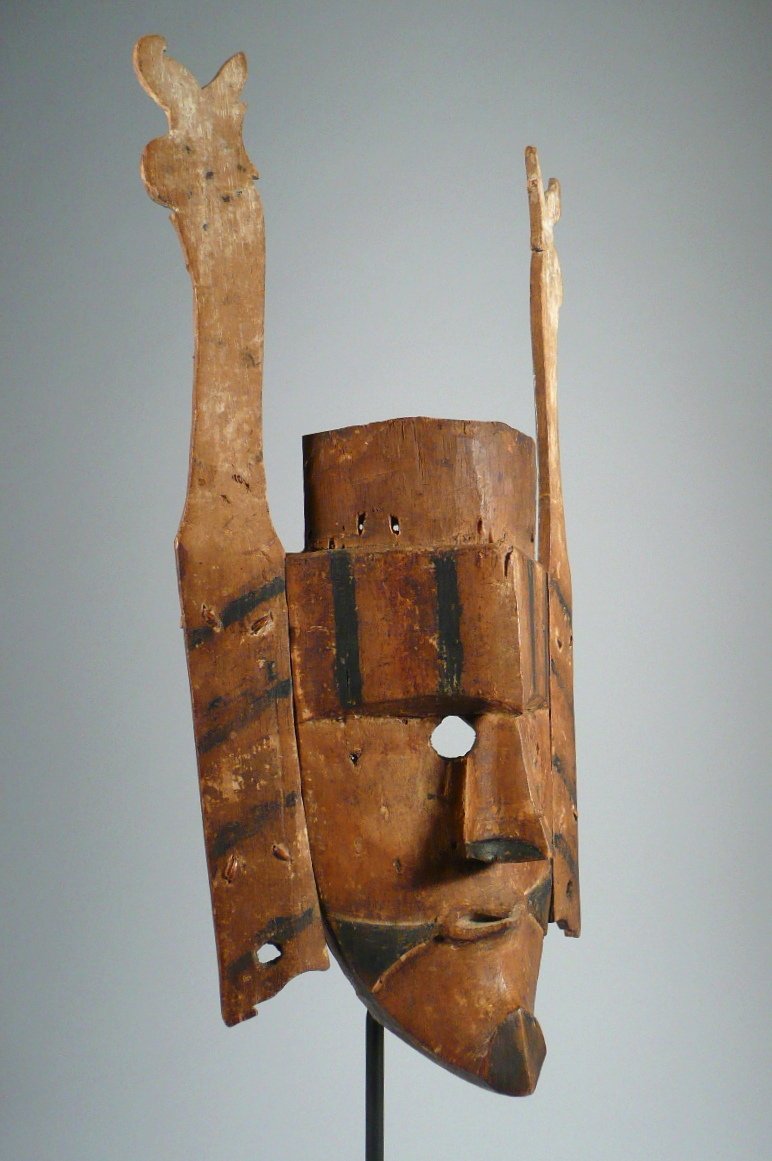 1537-mask-c.jpg