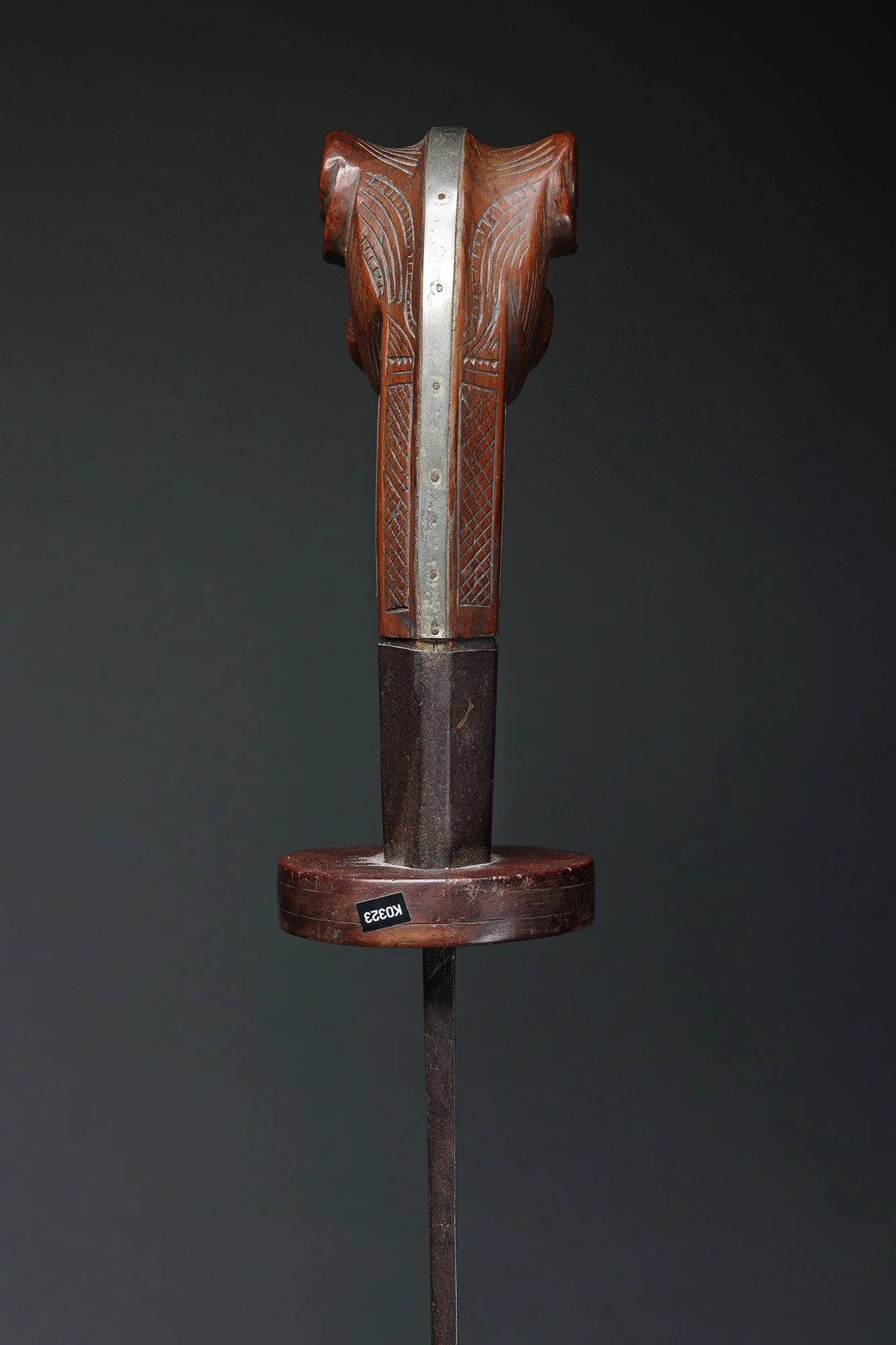 kpm1-knife-h.jpg