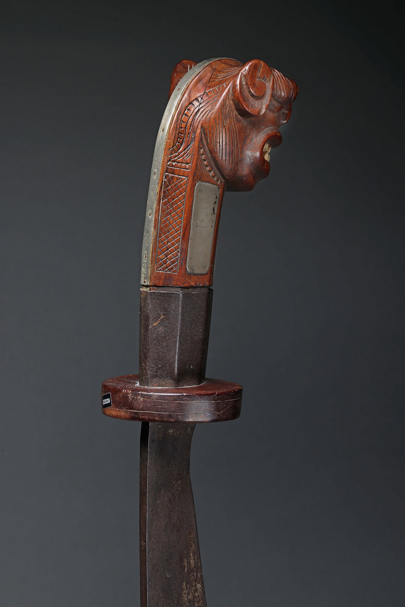 kpm1-knife-g.jpg