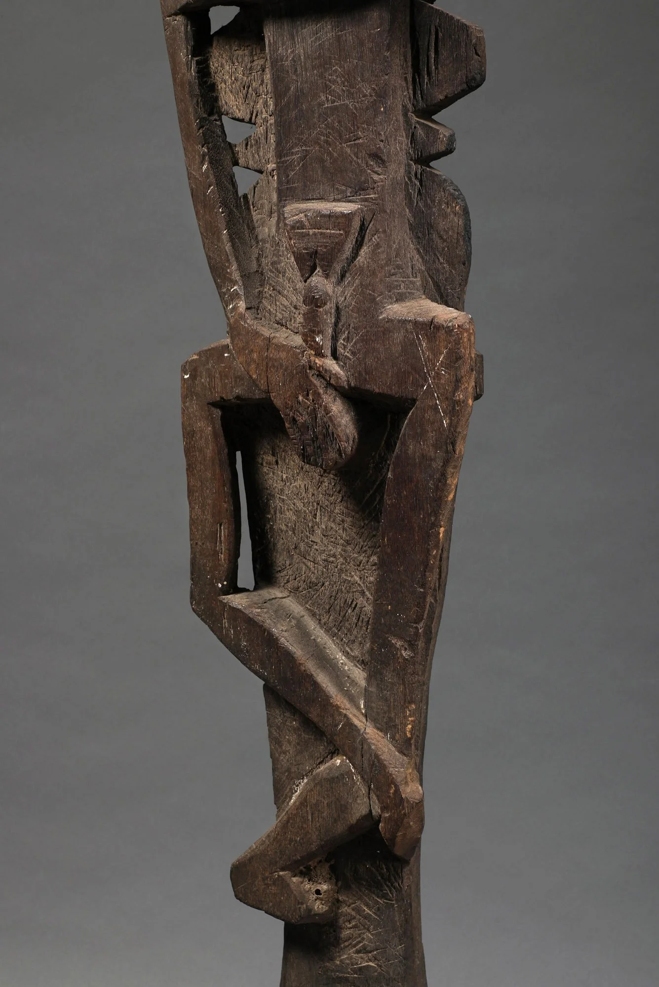 djz1-statue-h.jpg