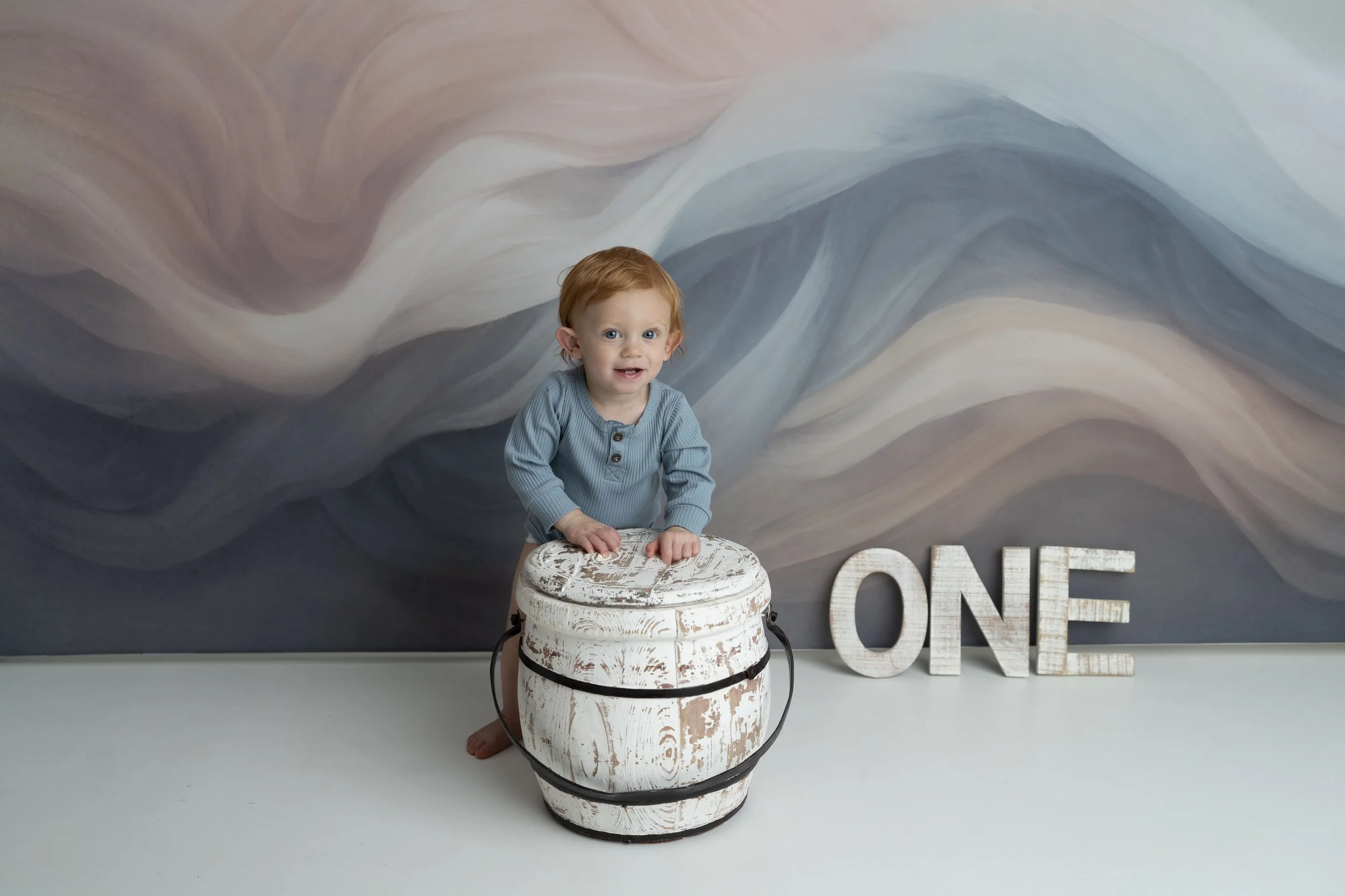 3-first birthday - cake smash - niagara photographer - photographer near me - heart to heart photos.jpg