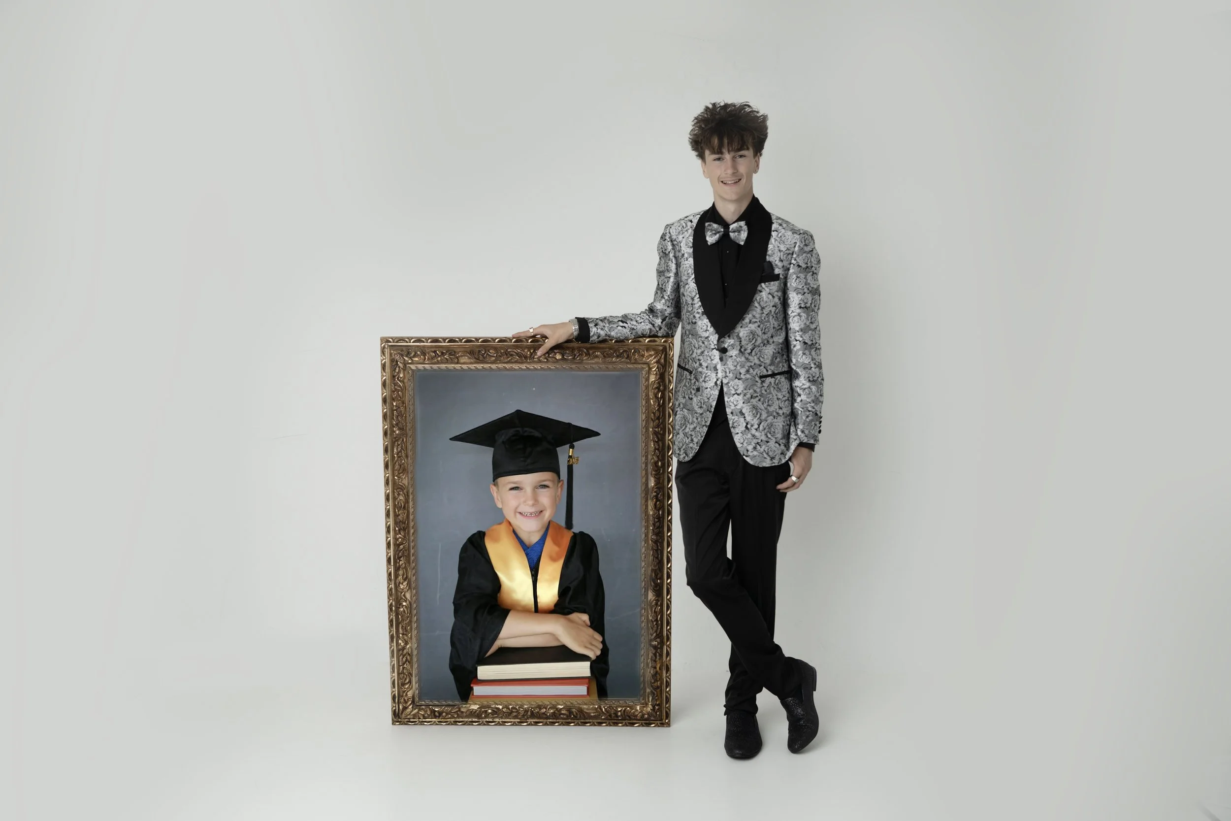 HTH06927 SK grad.jpg