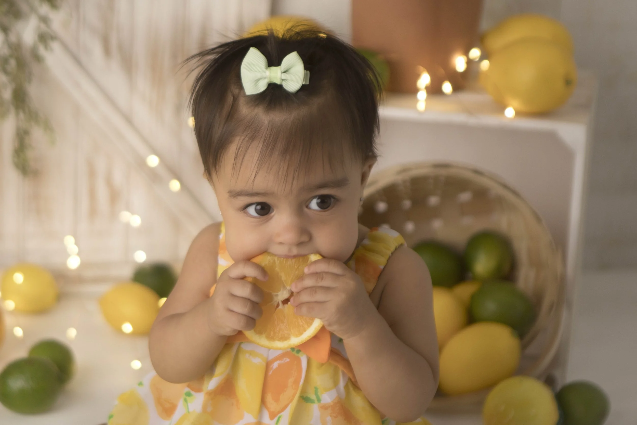 Celebrate your little one’s first birthday with a one year photoshoot in Heart to Heart Photography's Niagara Studio. Choose from a wide variety of themes, backdrops, and outfits, plus enjoy a fun Smash & Splash and optional family photos.