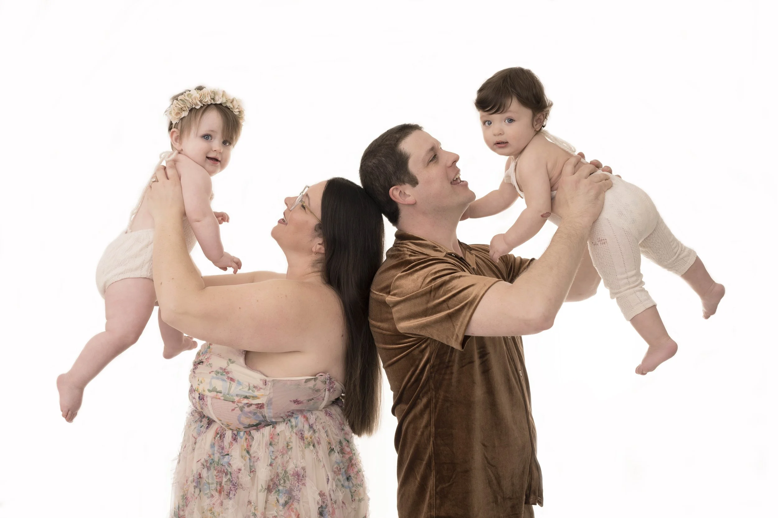 12-first birthday - one year session - cake smash - niagara photographer - photographer near me - heart to heart photos.jpg