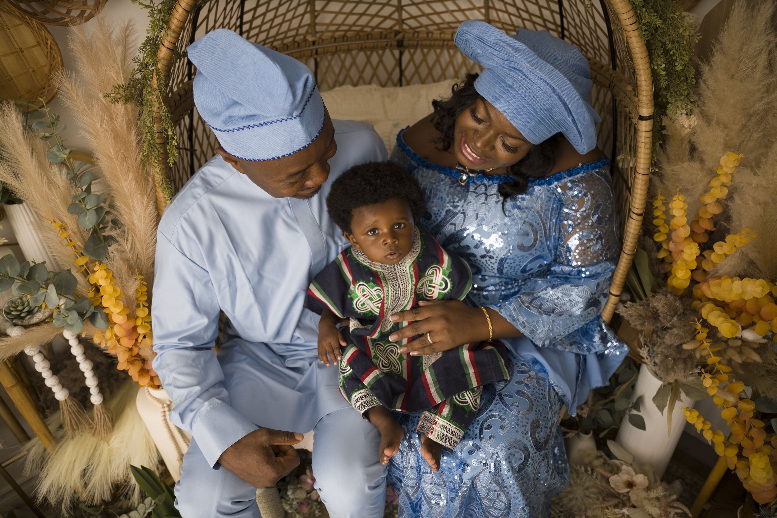 13-first birthday - one year session - cake smash - niagara photographer - photographer near me - heart to heart photos.jpg