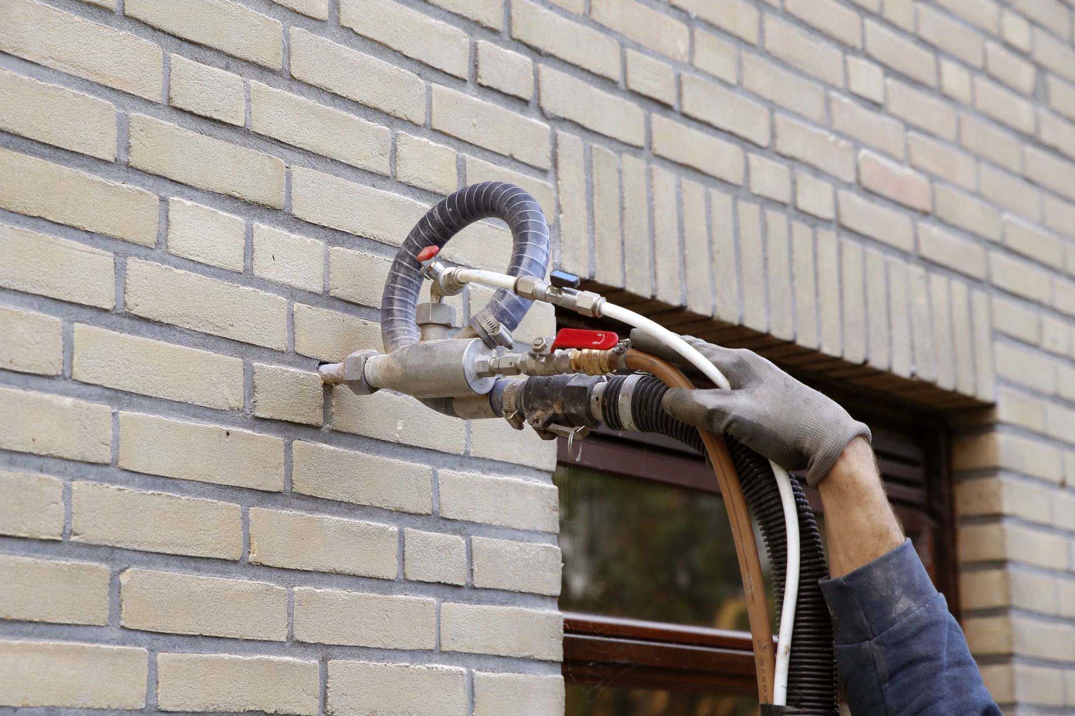 Understanding the Advantages and Process of Cavity Wall Insulation