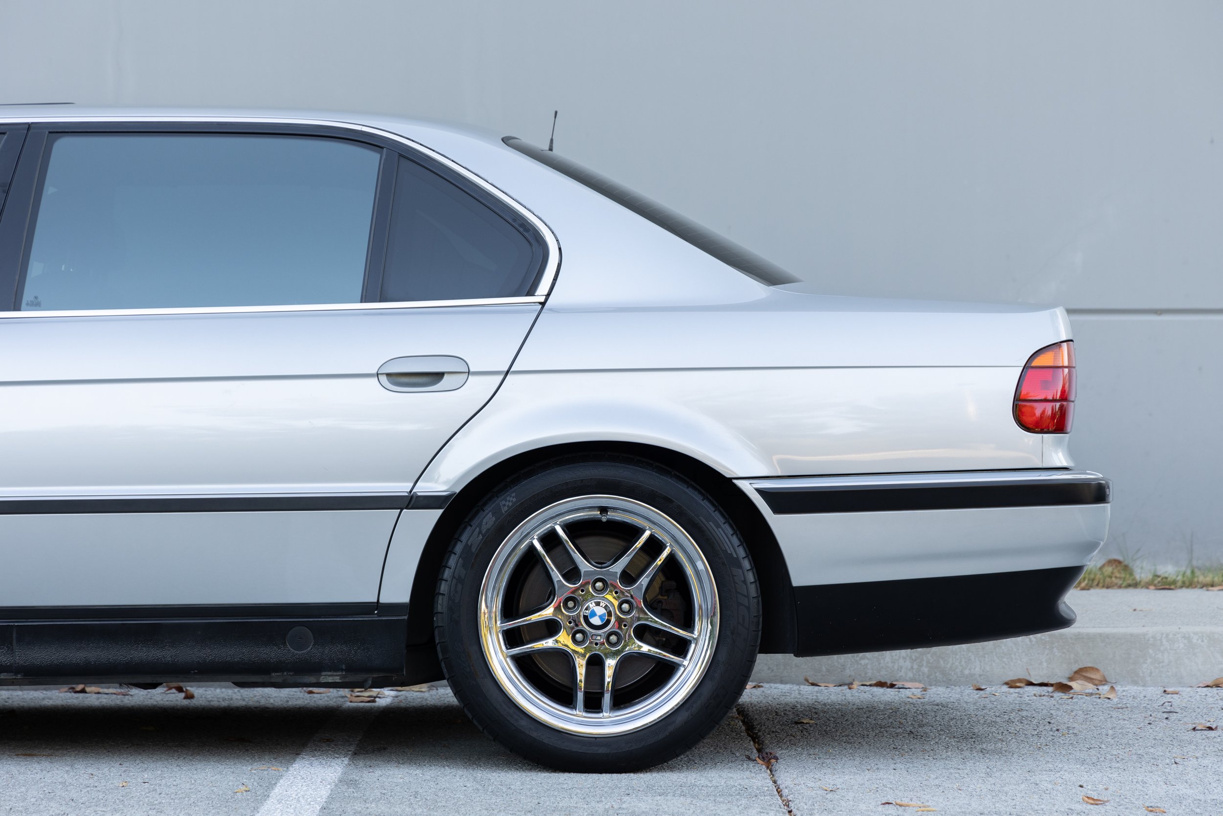 pics4cars.com-5.jpg